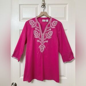 Chico’s 2 Women’s Pink Sequin Embroidered Split Neck Gauzy Cotton Shirt Large